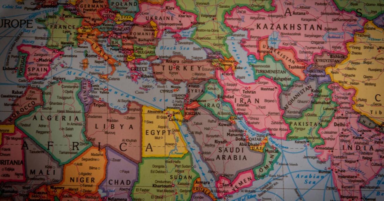 Kierunki świata i ich znaczenie w nawigacji i geografii