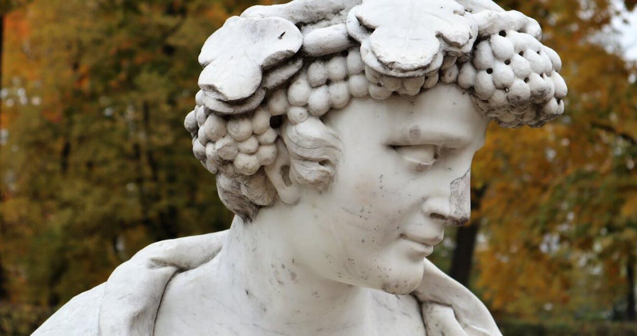 Dionizos jako symbol w mitologii greckiej i jego unikalne znaczenie
