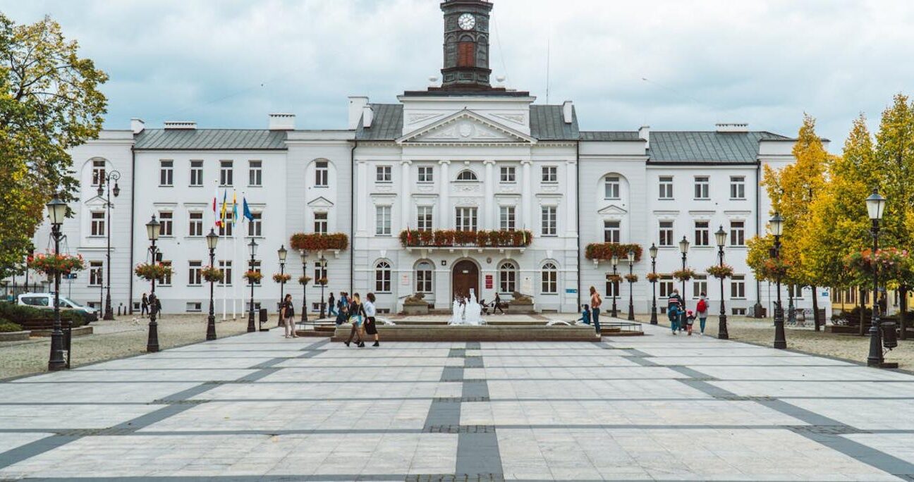 Podział administracyjny Polski – 16 województw i ich funkcje