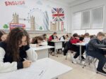 Home office, który naprawdę sprzyja skupieniu – jak go urządzić?
